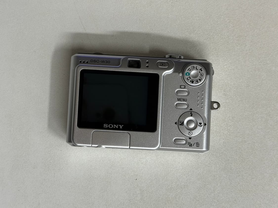 소니 사이버샷 dsc-w30 상품이미지9