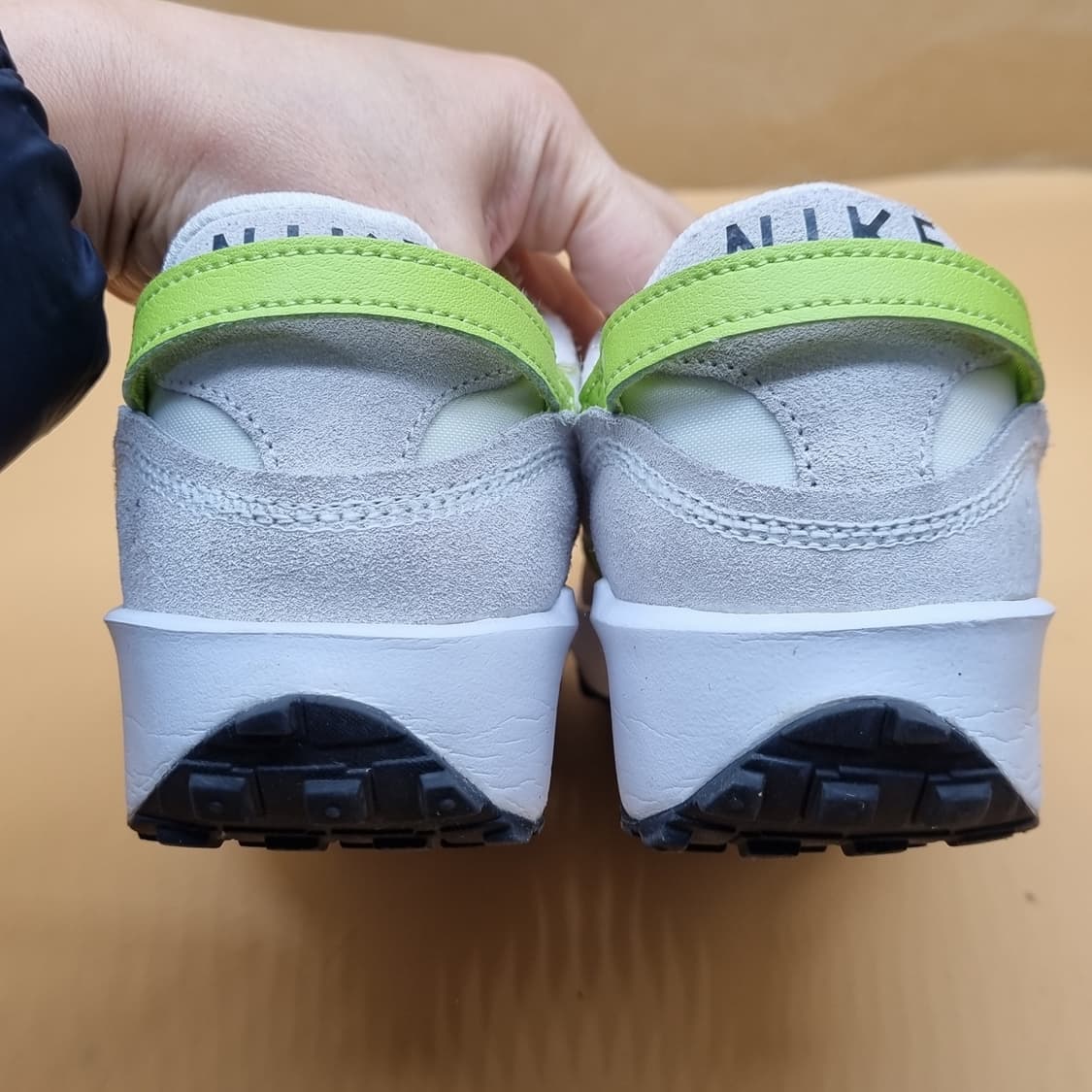 나이키 와플데뷰 화이트그린 운동화240 상품이미지4