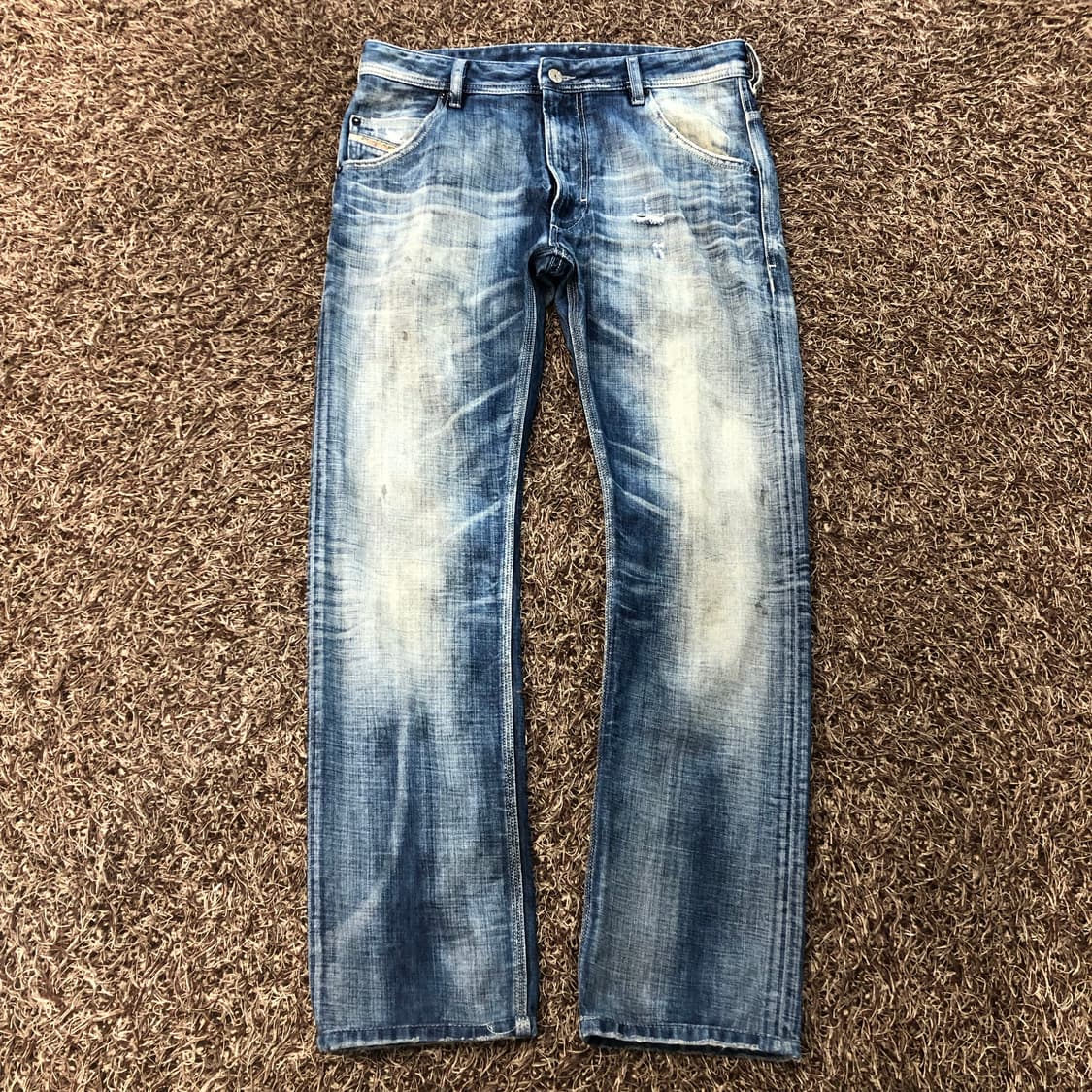 디젤 KROOLEY 워싱 디스 데님 팬츠 상품이미지2