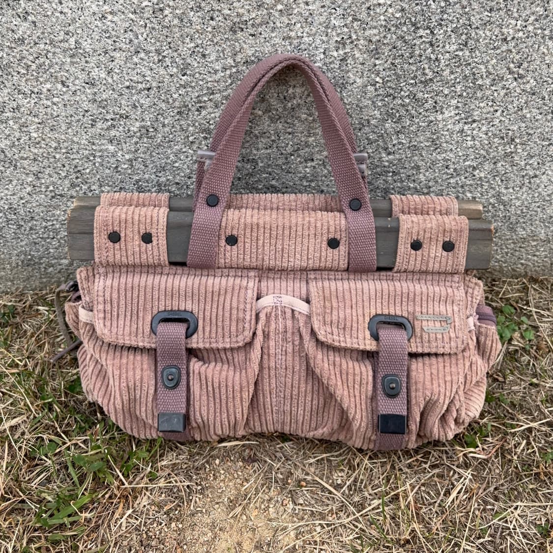 디젤 코듀로이 툴 토트백 상품이미지4