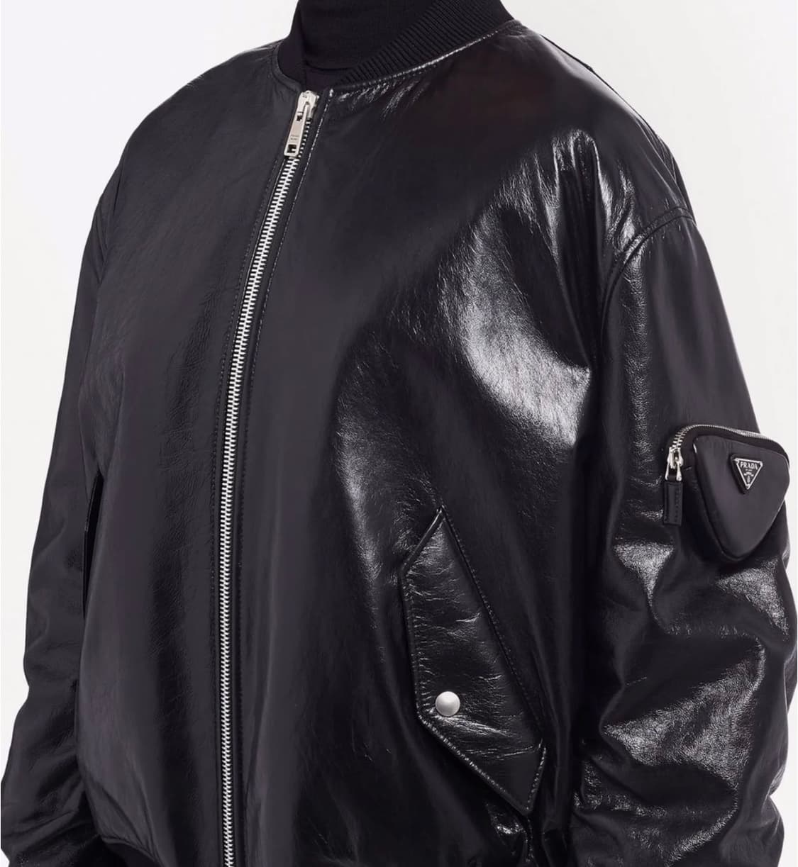 구매)프라다 나파레더 봄버 블랙 52,54 상품이미지1