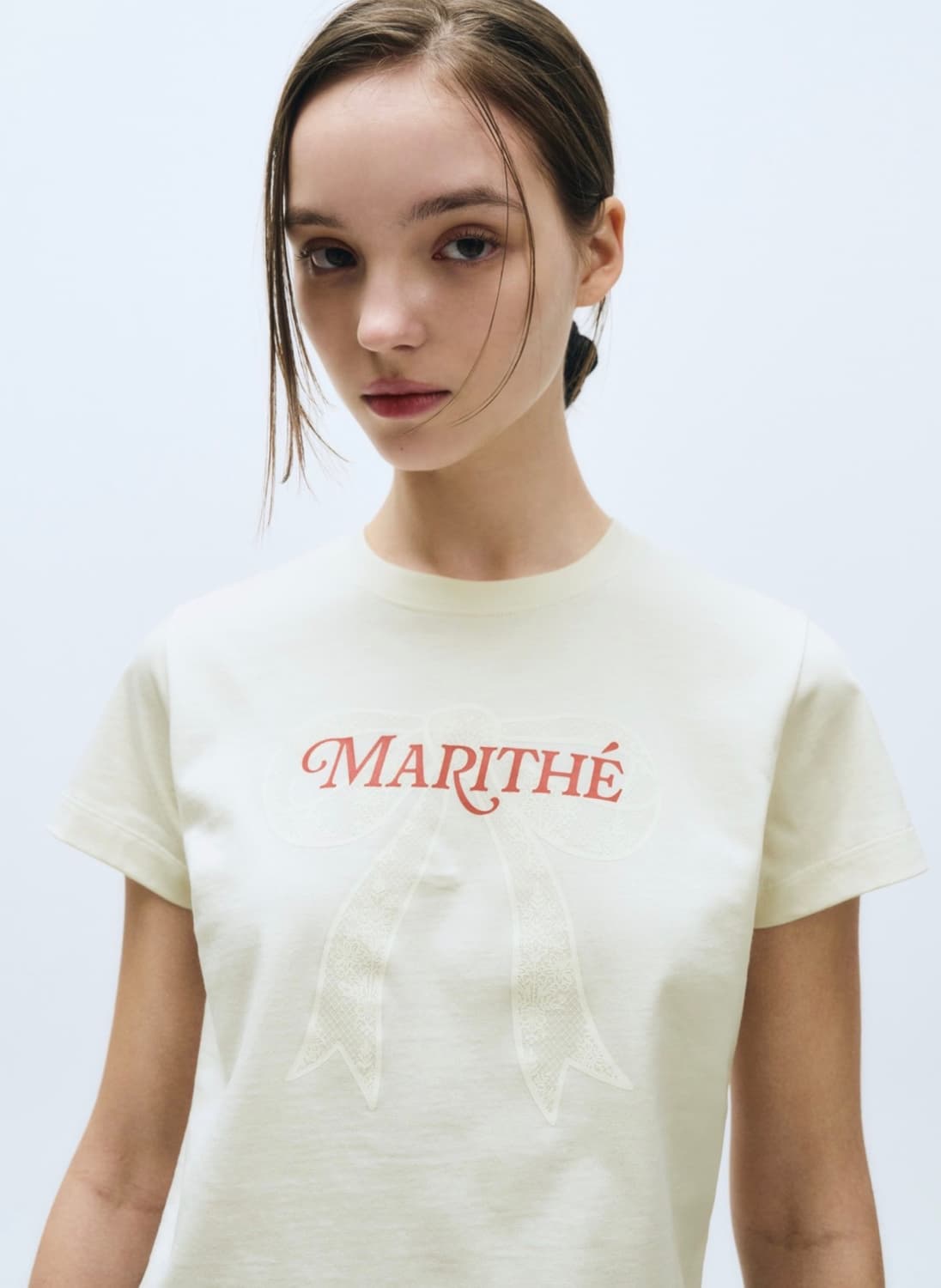 마리떼 프랑소와 저버 W RIBBON GRAPHIC CROP TEE 상품이미지3