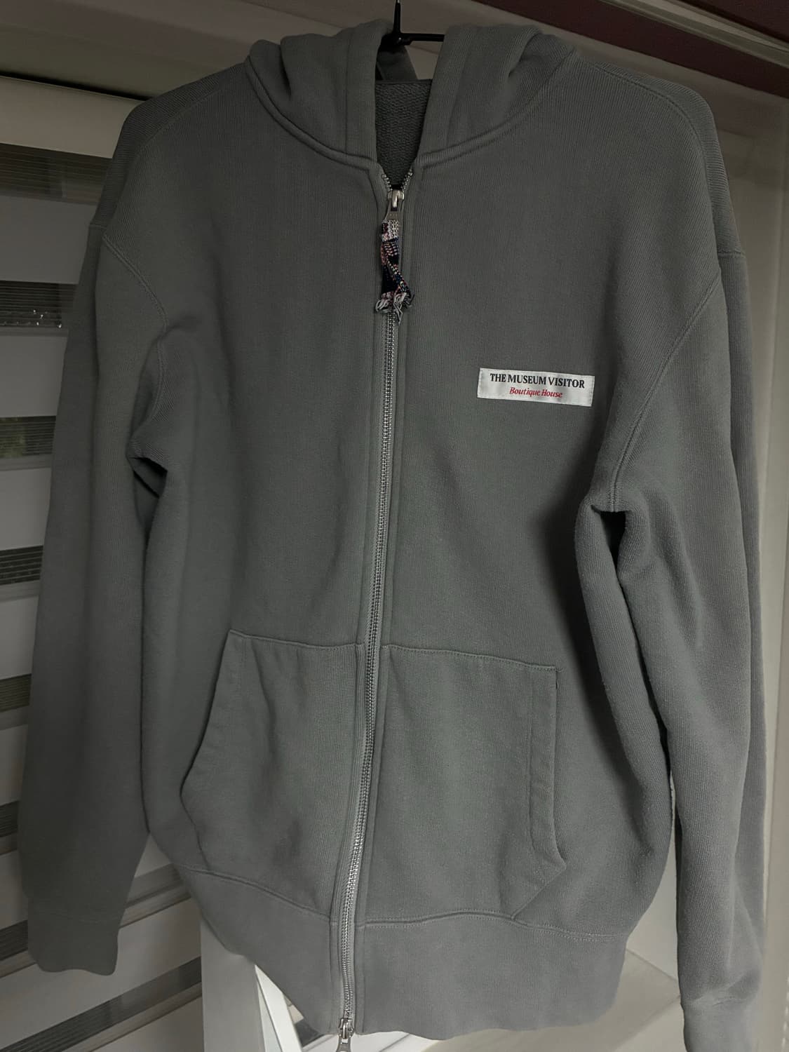 더뮤지엄비지터 후드집업 블루그레이 s 상품이미지5