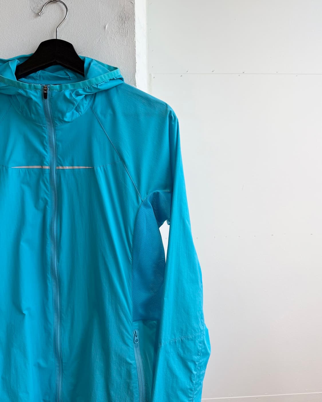 아크테릭스 블루 나일론 후드 자켓  상품이미지5