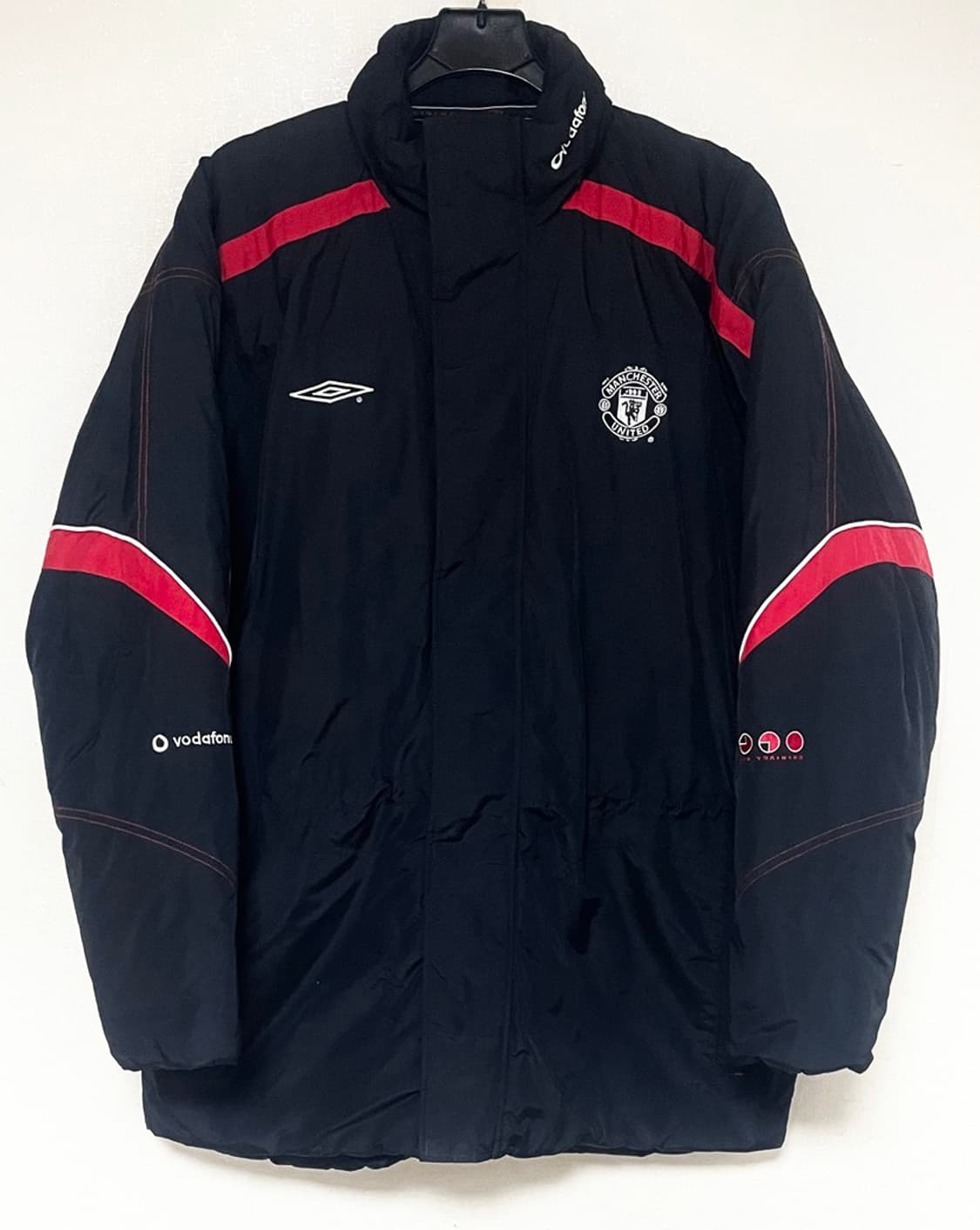 엄브로 맨유 01/03 스타디움 패딩 자켓 상품이미지4