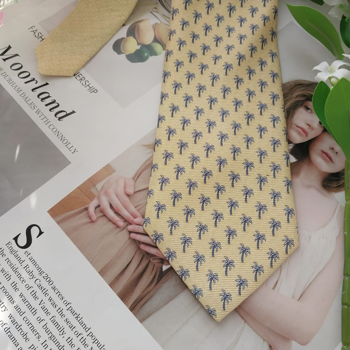 타미힐피거 실크 레몬옐로우 야자수 패턴 넥타이 9cm A+등급 K1636 상품이미지4