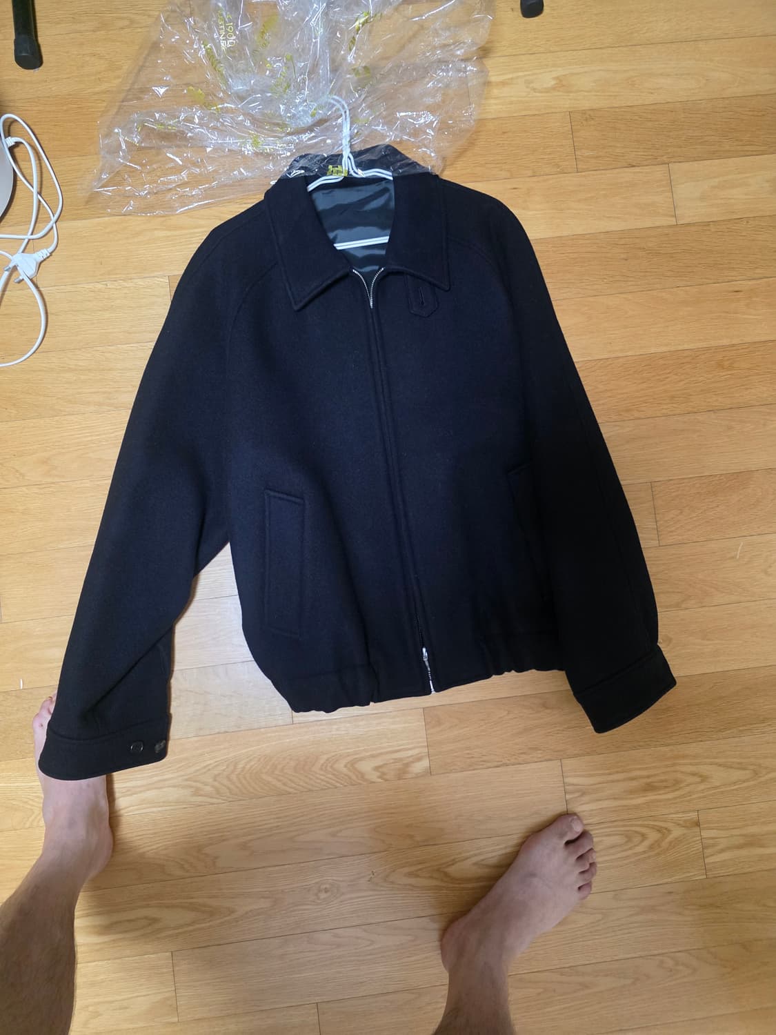 블랭크룸 울스윙탑 블루종 네이비 3사이즈 팔아요  상품이미지1