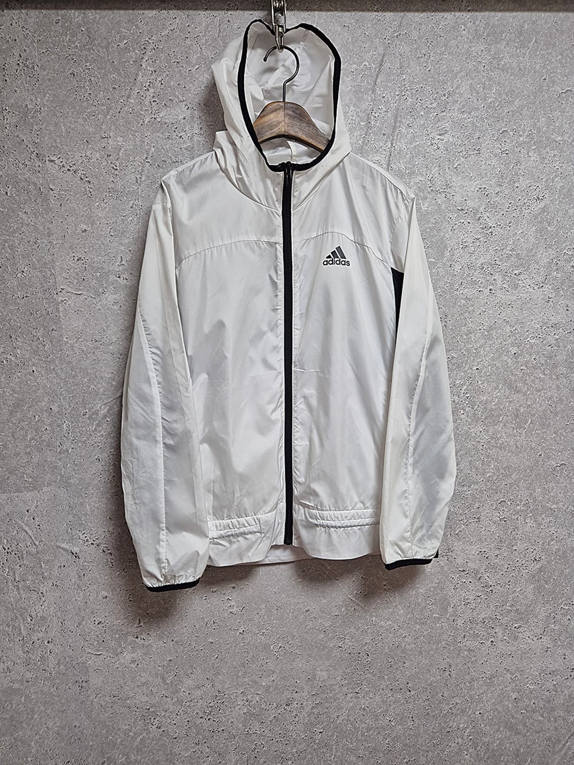 ADIDAS 아디다스 후드 바람막이  상품이미지1