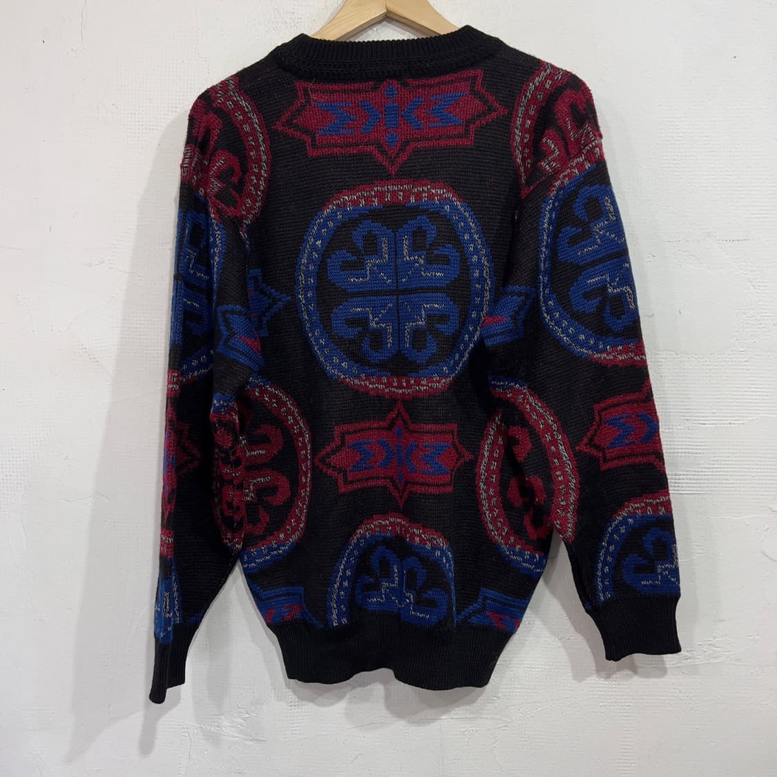 robert hero 패턴 니트 상품이미지2