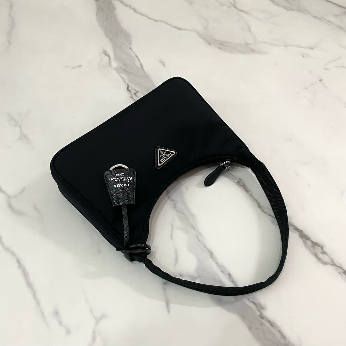 프라다 리에디션 2000 리나일론 테수토 숄더백 블랙 1NE515 상품이미지5