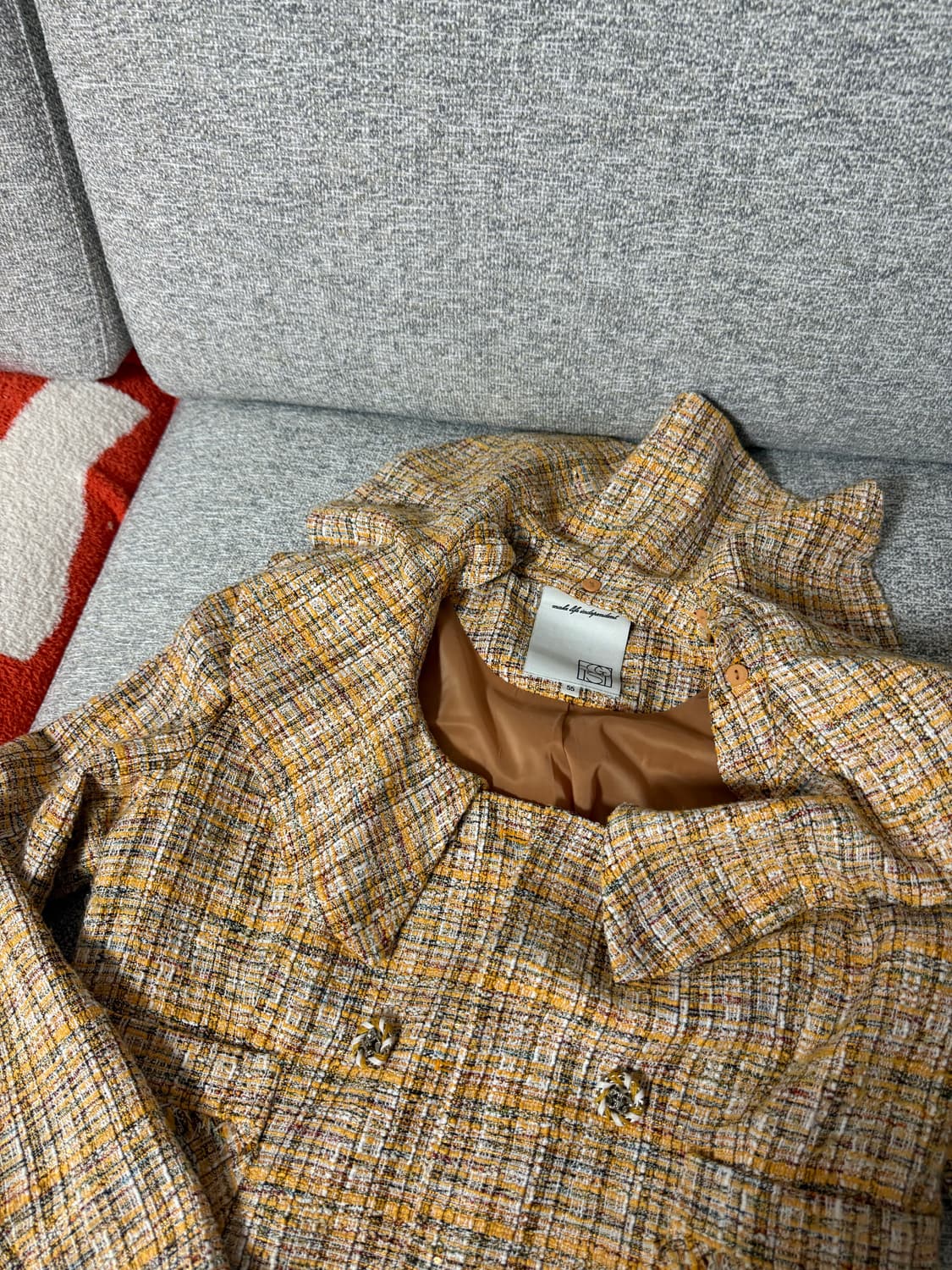 에고이스트 옐로우 자켓  상품이미지3