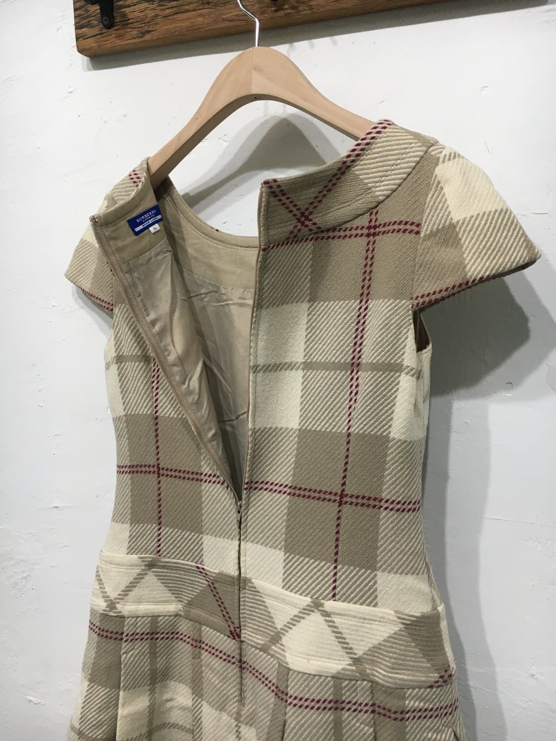Burberry 버버리 니트 플리츠 원피스 상품이미지6