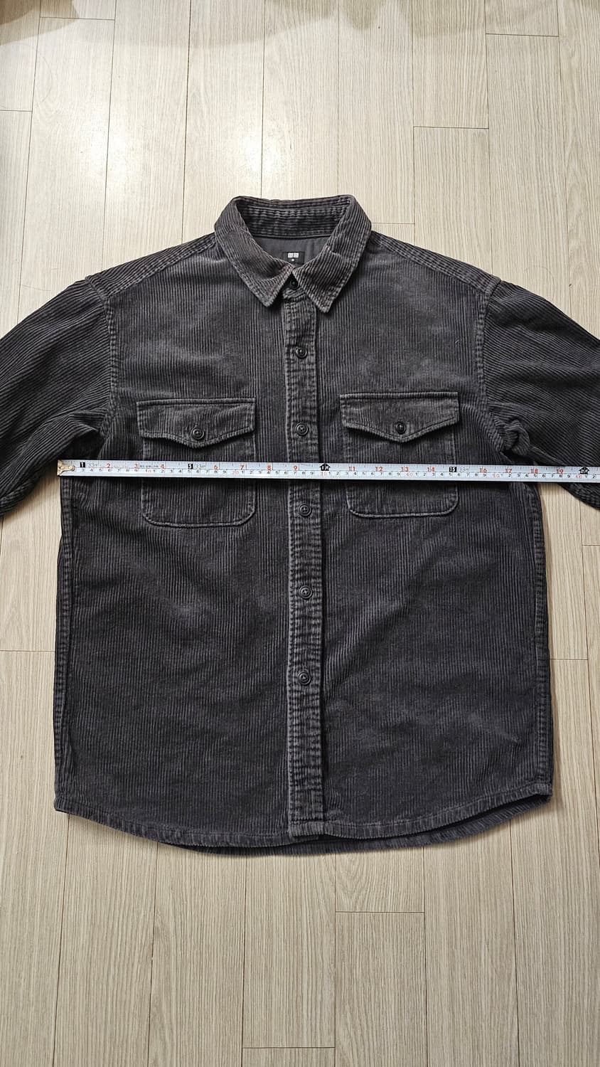 유니클로 차콜 코듀로이 겨울셔츠자켓 M 키작녀핏(소매길이 56cm로 수선 상품이미지7