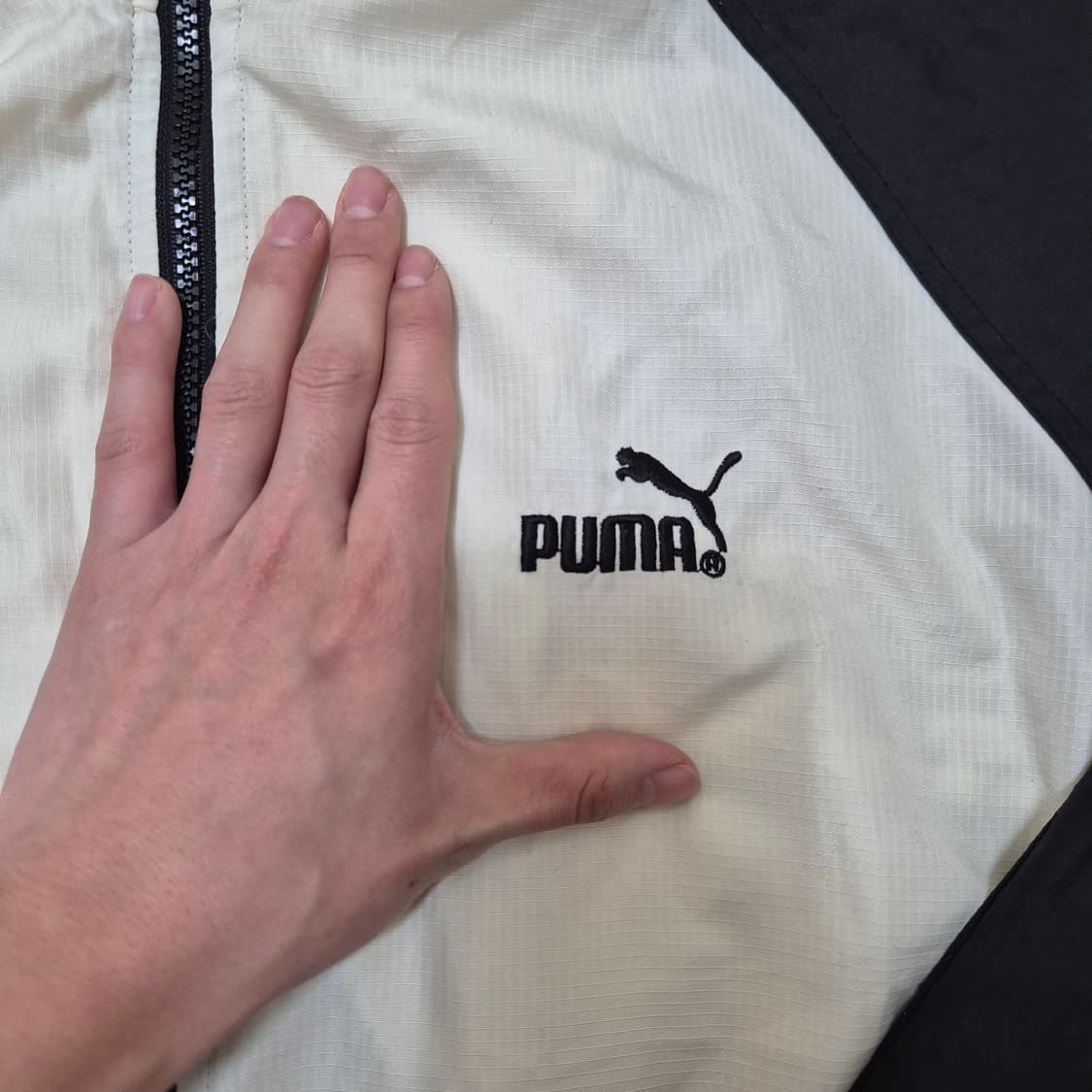 푸마 빅로고 사이드라인 바람막이 자켓 상품이미지4