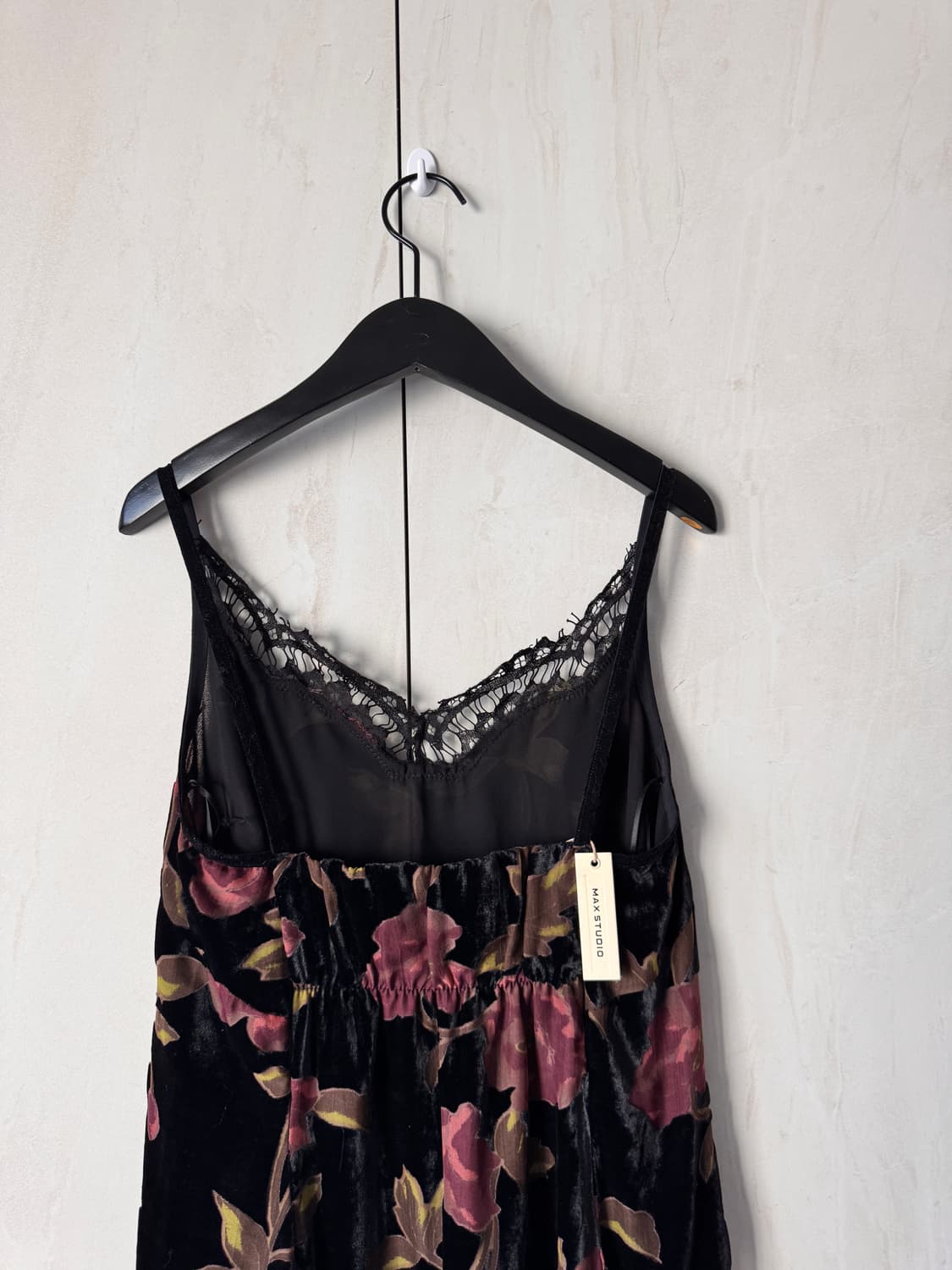 새상품 Max Studio 벨벳 플라워 롱 원피스 XS(44,마른 55사 상품이미지2