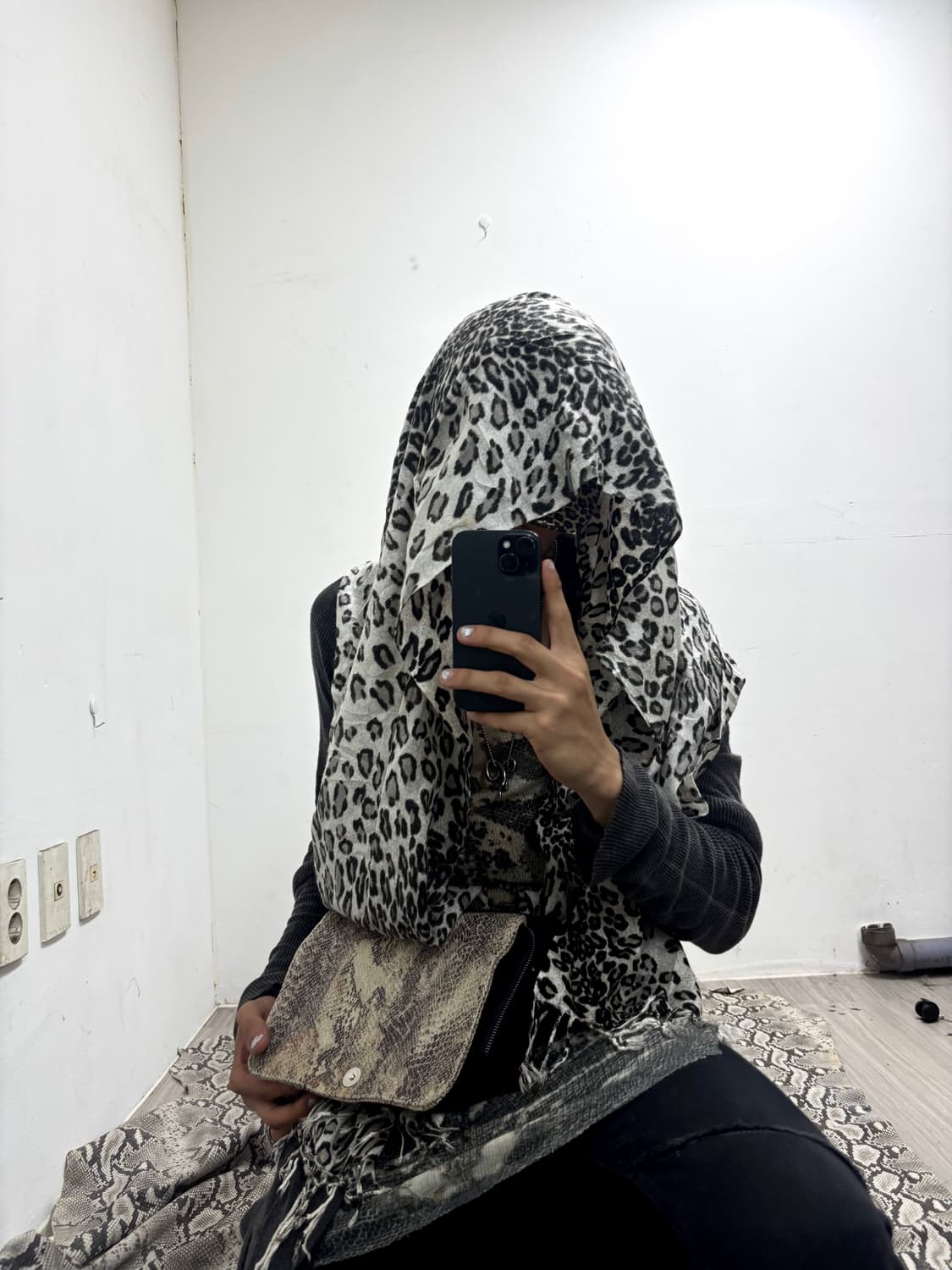 “Vintage” Python Pattern Chain Bag 상품이미지2