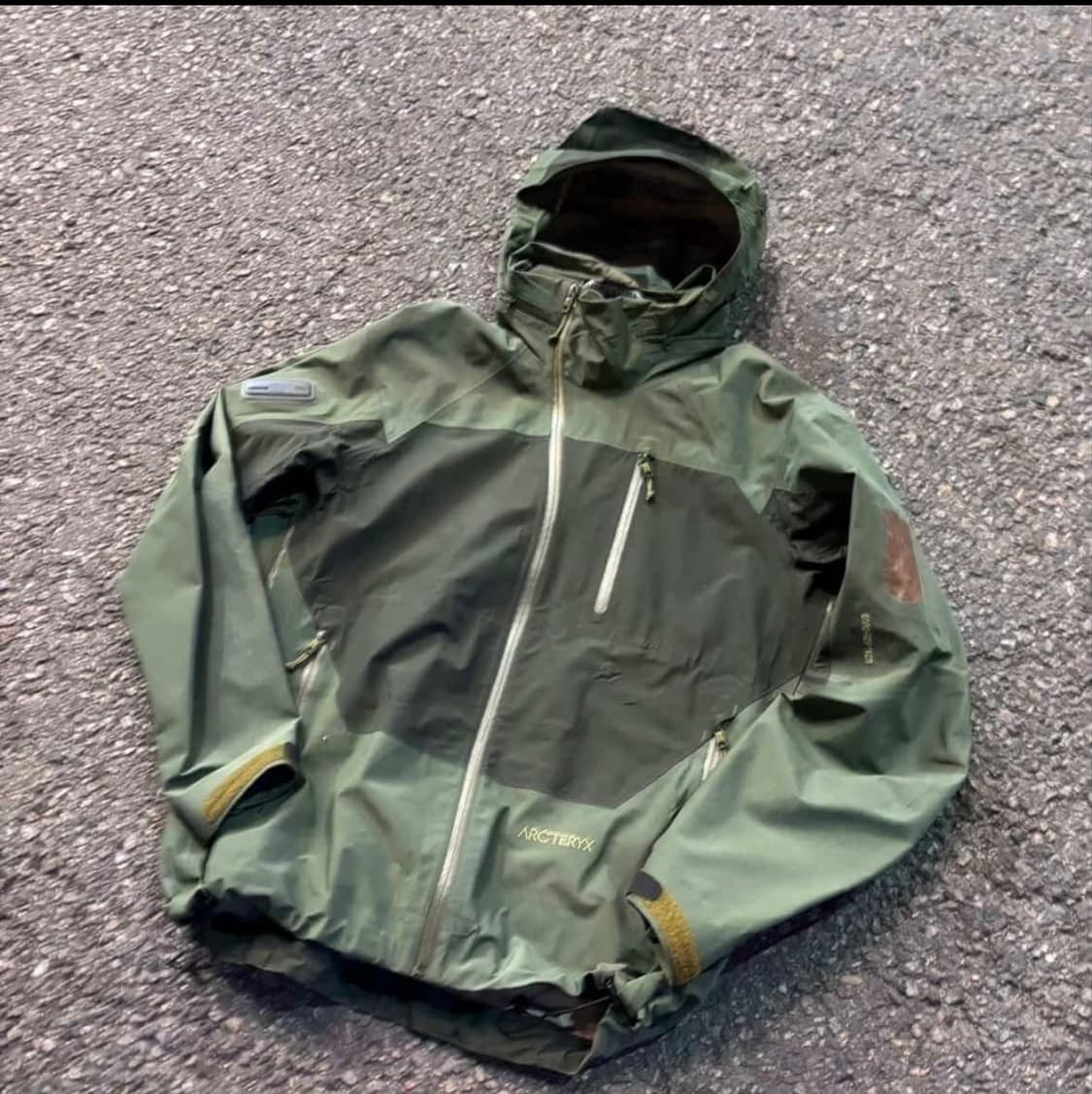 아크테릭스 사이드와인더 바람막이 상품이미지1