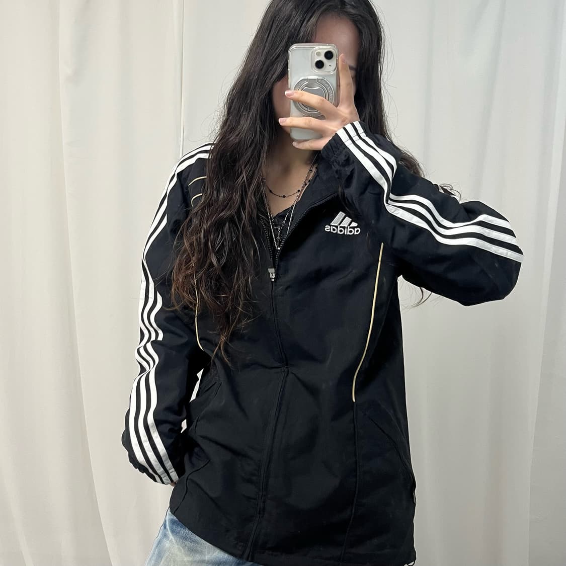 Adidas Black Windbreaker  상품이미지1