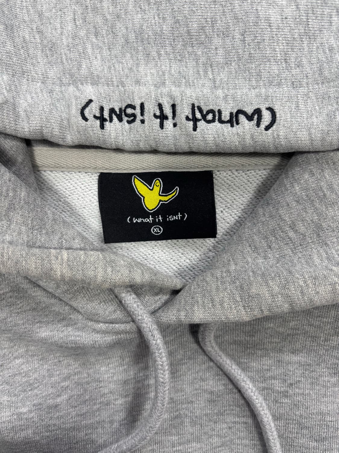 What it isnt 아트웍 후드티 그레이 상품이미지5