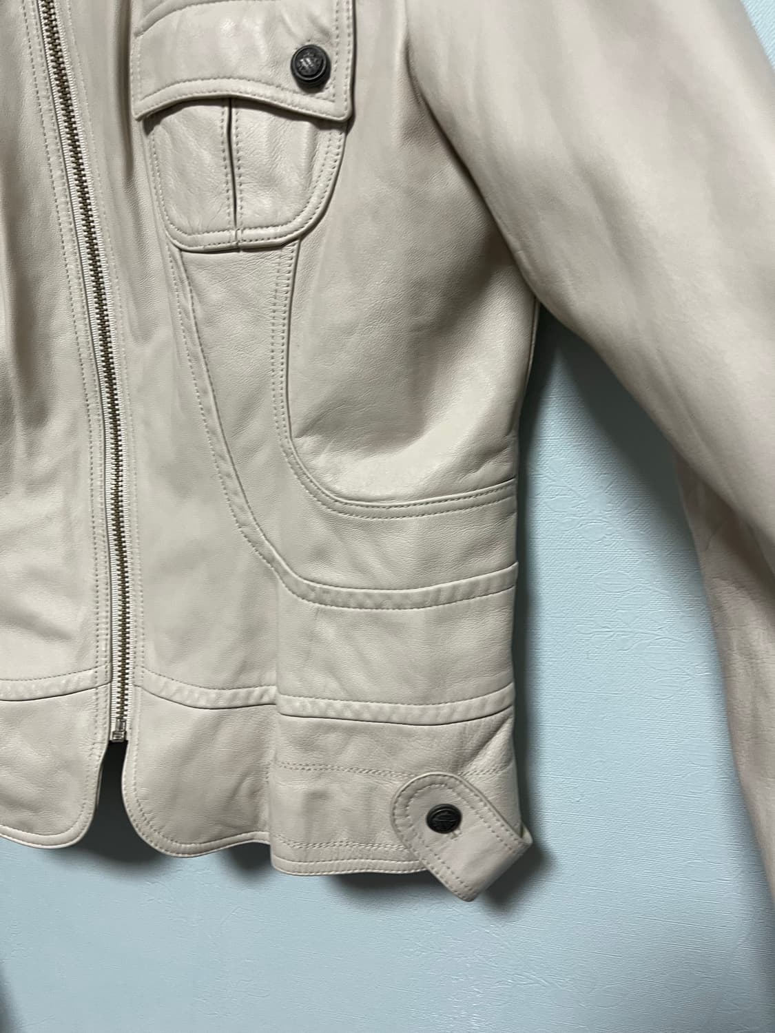 로보(ROBO) 아이보리 양가죽 여성 자켓 상품이미지2