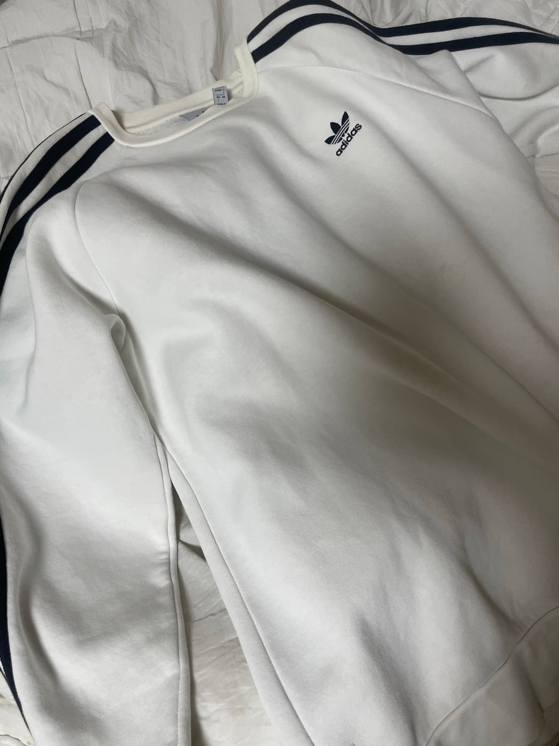 아디다스 맨투맨 L 상품이미지1