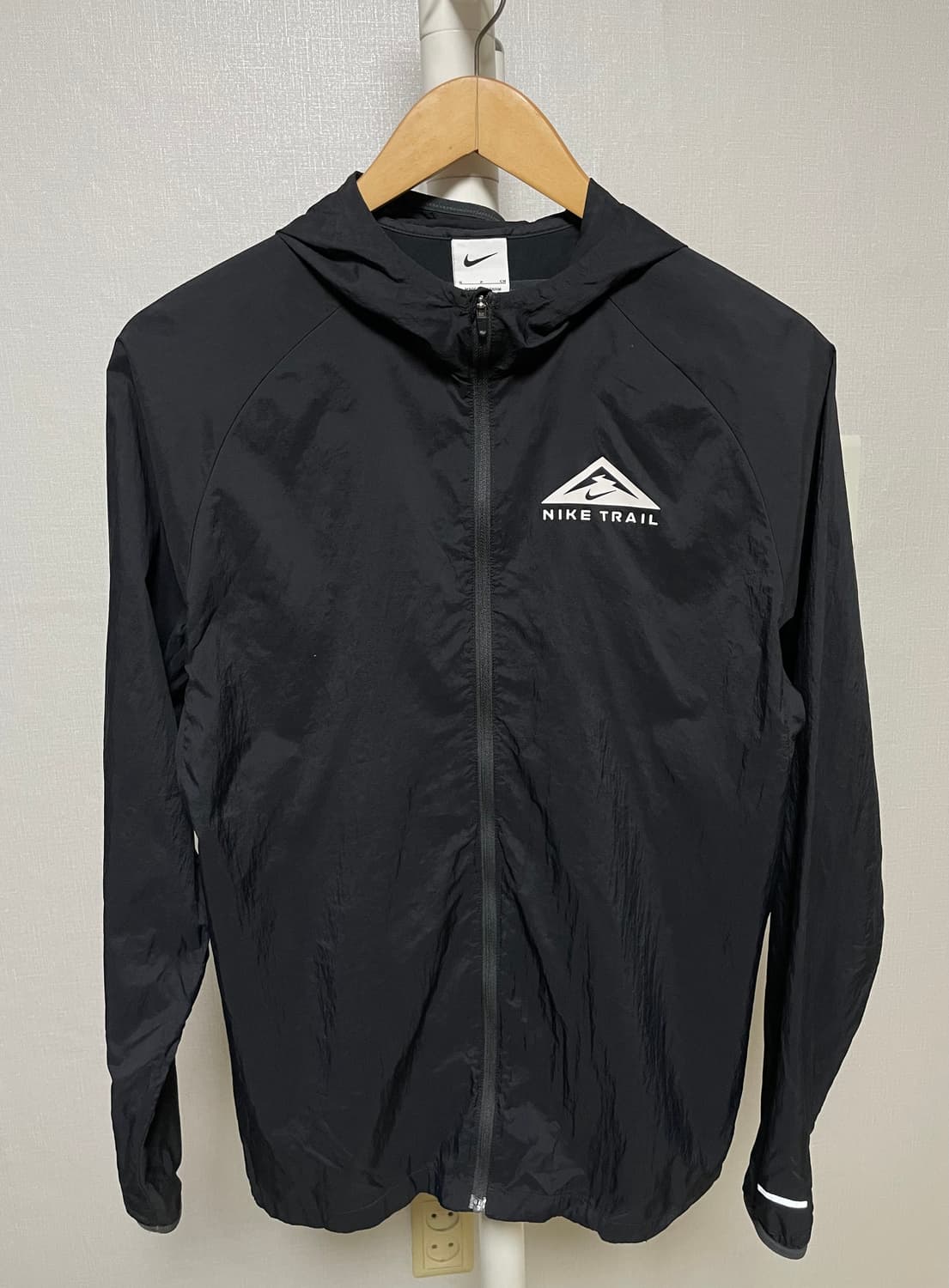 나이키 트레일 경량 바람막이 자켓 상품이미지1