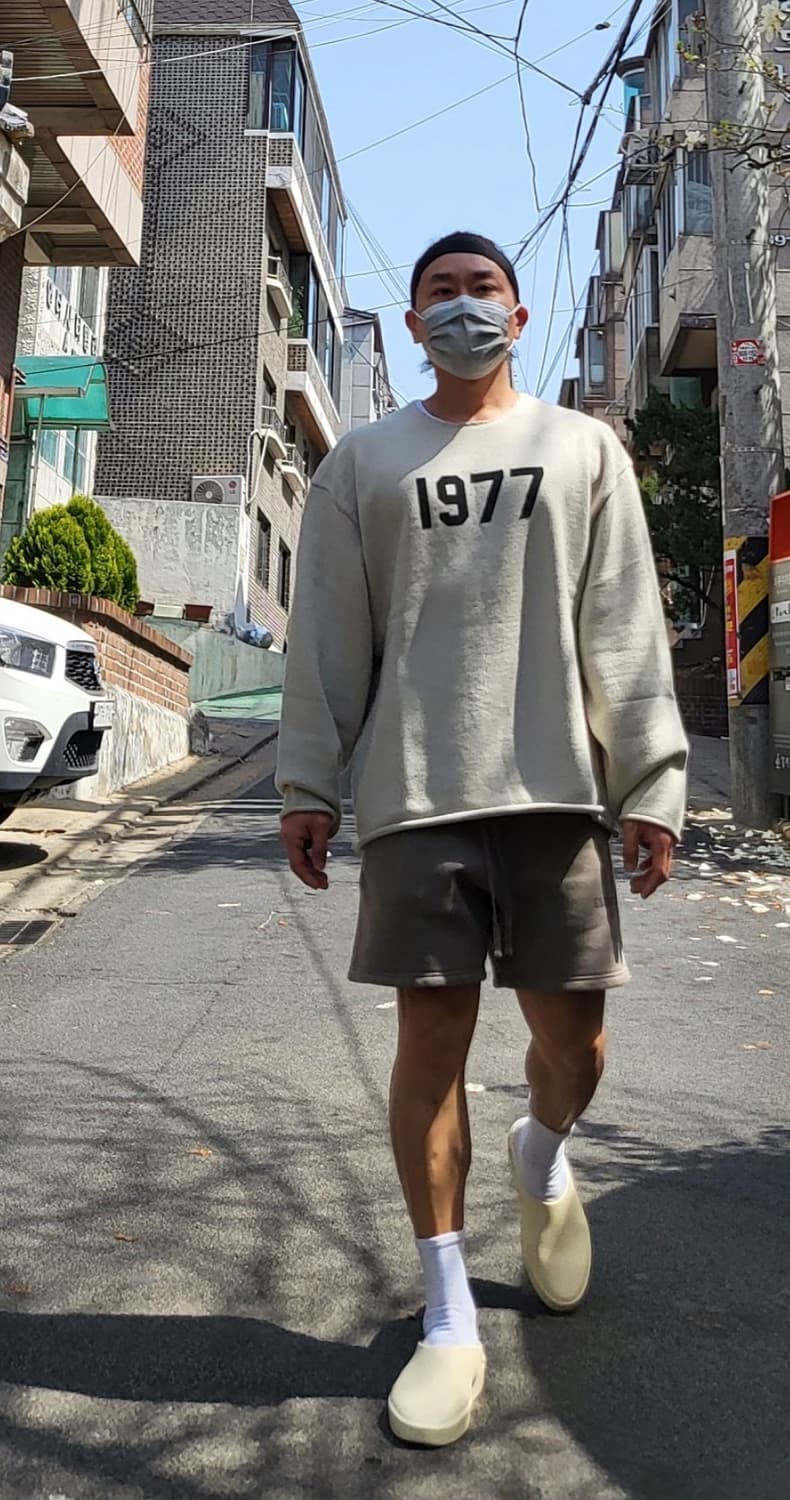 에센셜1997 로우 엣지 스웨터 위트 상품이미지4