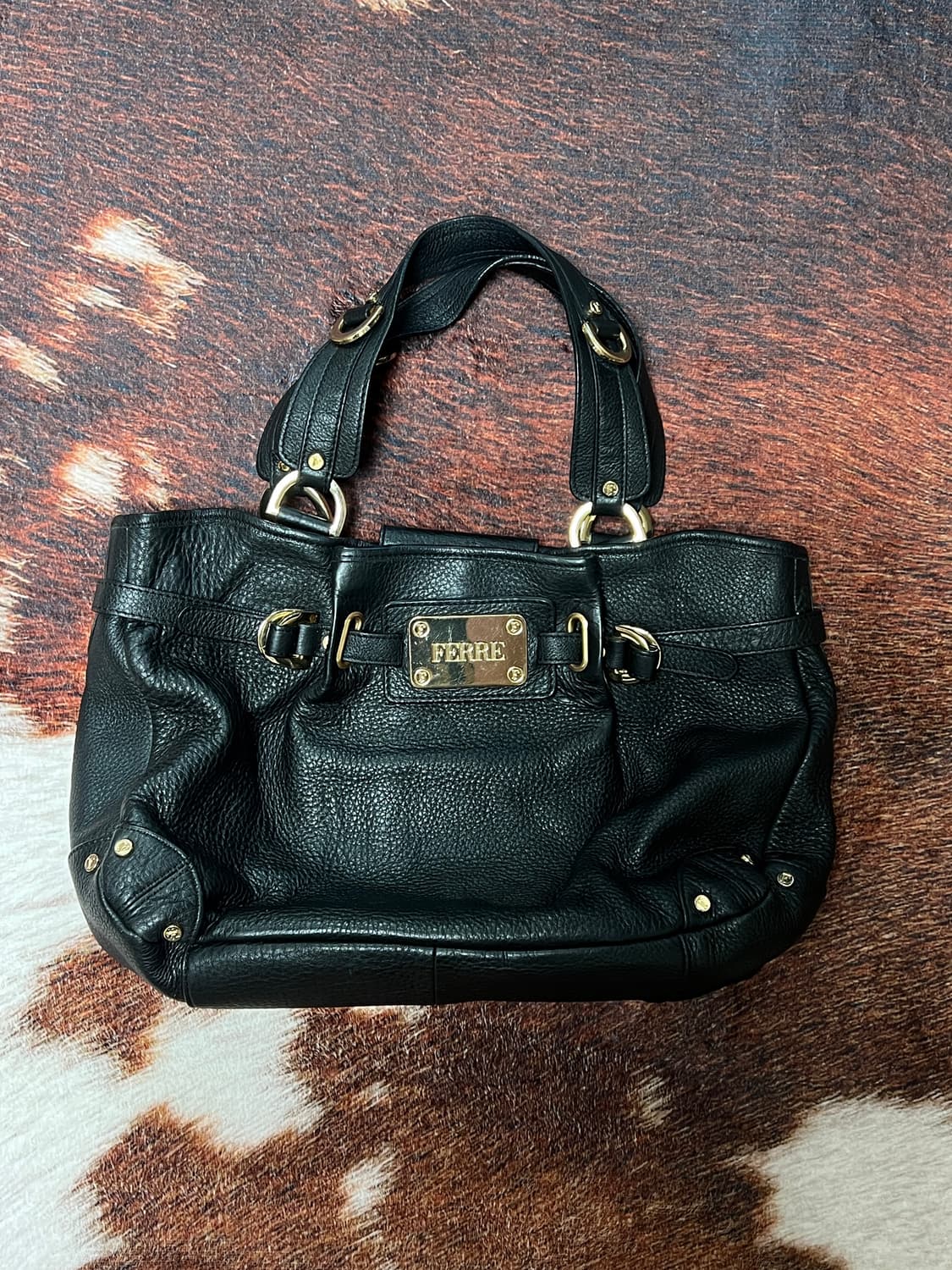 GIANFRANCO FERRE 지안프랑코 페레 블랙골드 레더 토트백 상품이미지1