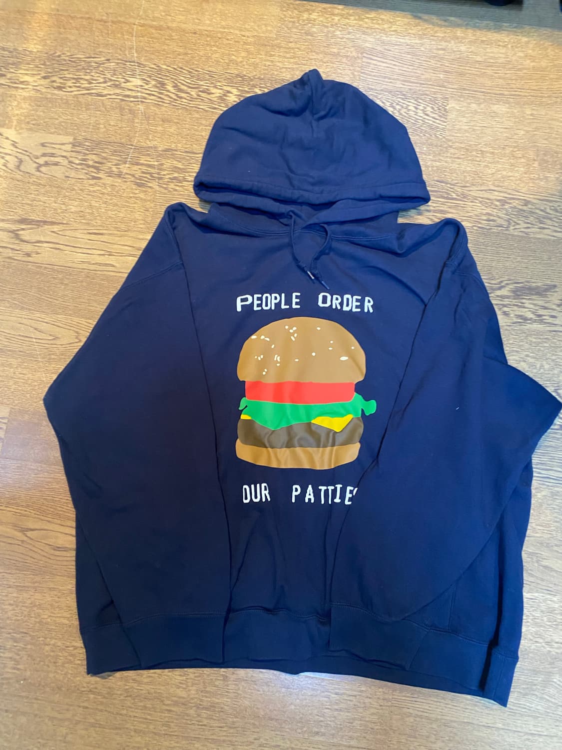 유니클로 cpfm 스폰지밥 후드 4xl  네이비 상품이미지1