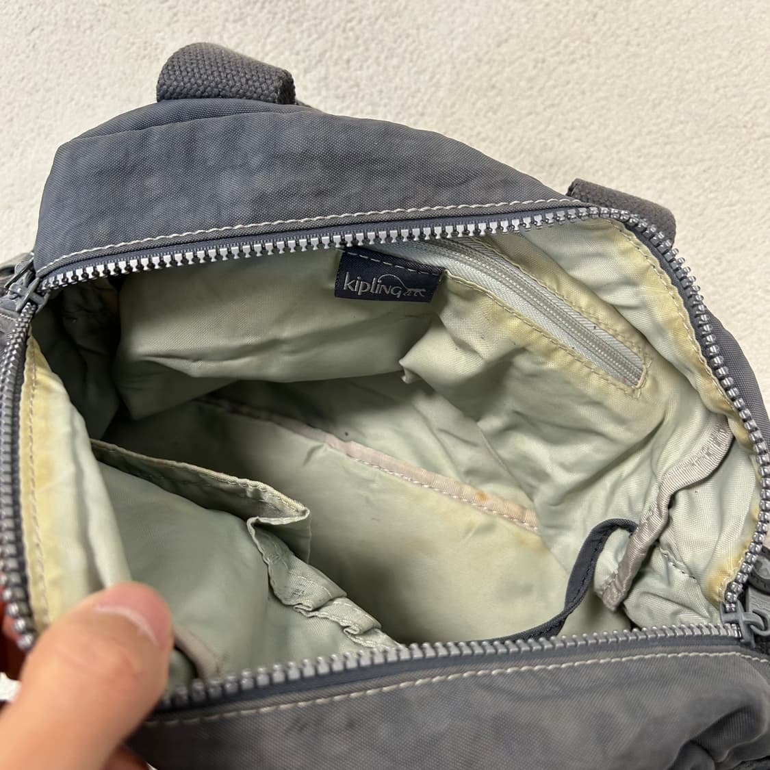 Kipling Gray Crossbody Bag 상품이미지6