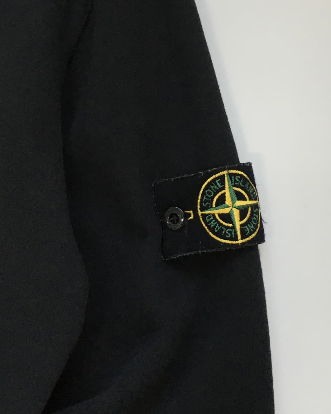 StoneIsland 스톤아일랜드 블랙 맨투맨 상품이미지7