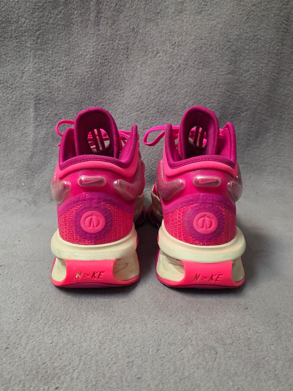 (280)
나이키 에어줌 GT 점프2 농구화
 상품이미지4