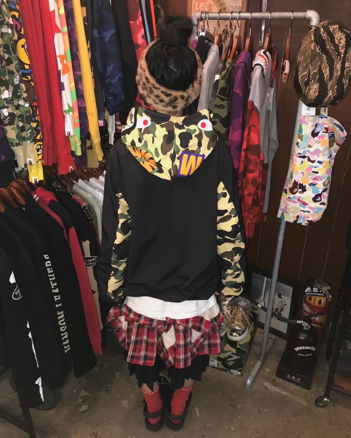 Bape Shark Two-way Windbreaker 상품이미지2