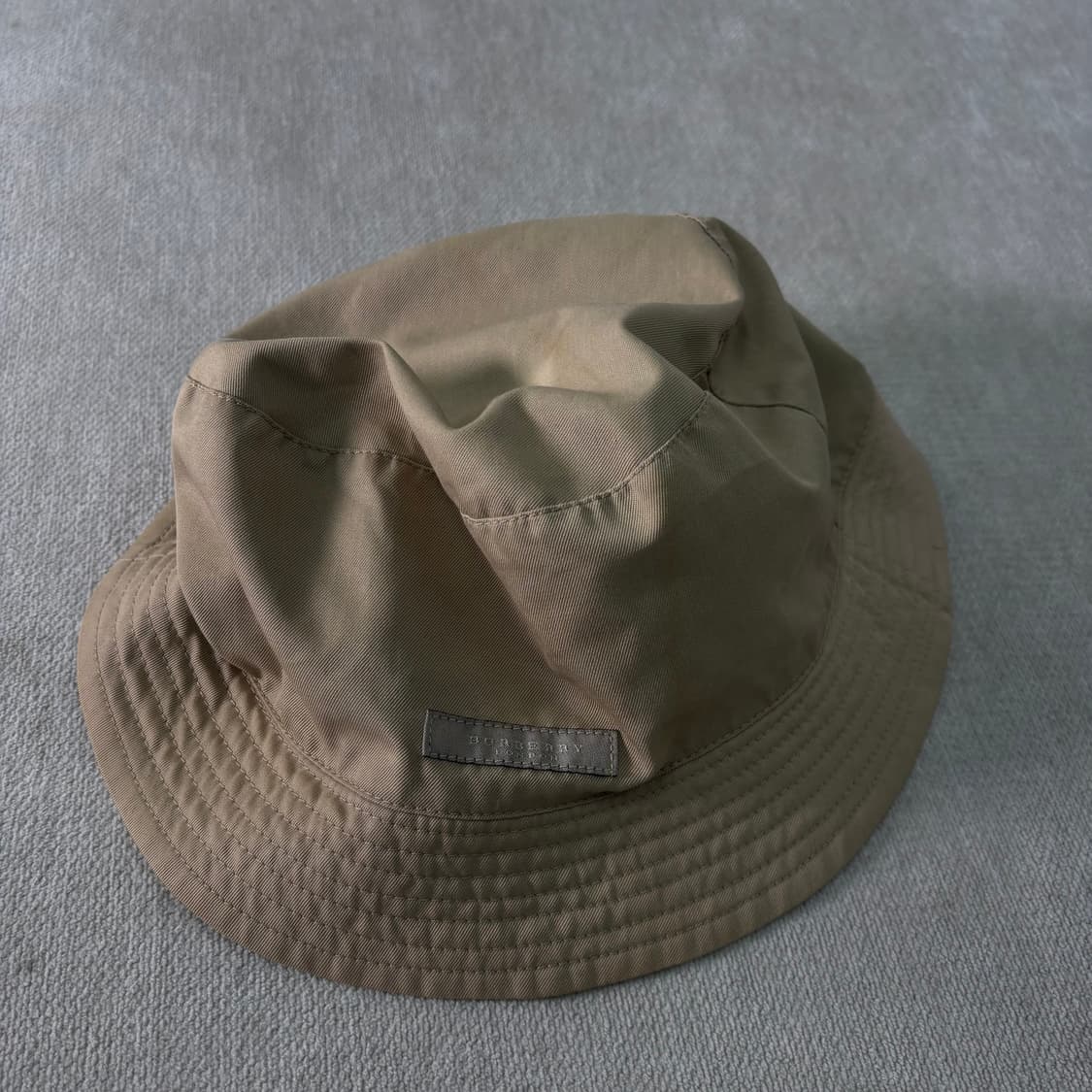 버버리 90s 노바체크 리버시블 버킷햇 상품이미지2