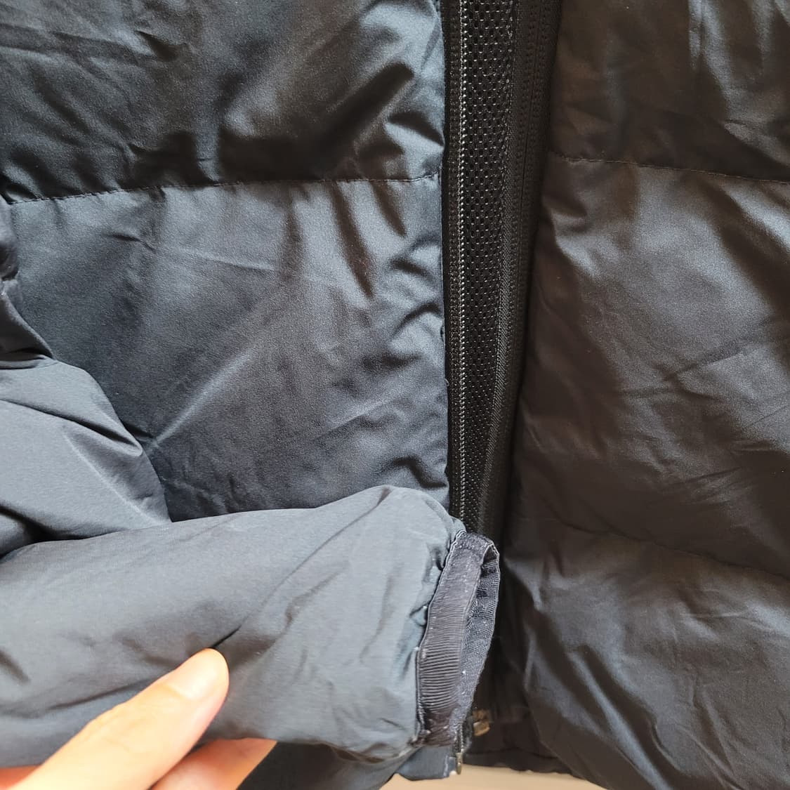 노스페이스  경량패딩 95 상품이미지6