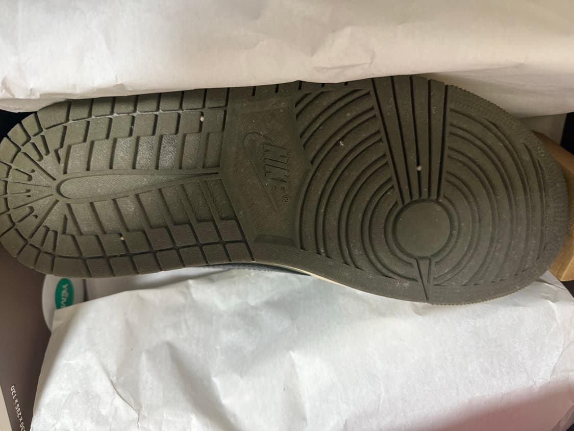 조던 1 x 트래비스 스캇 레트로 로우 OG SP 리버스 올리브 상품이미지6