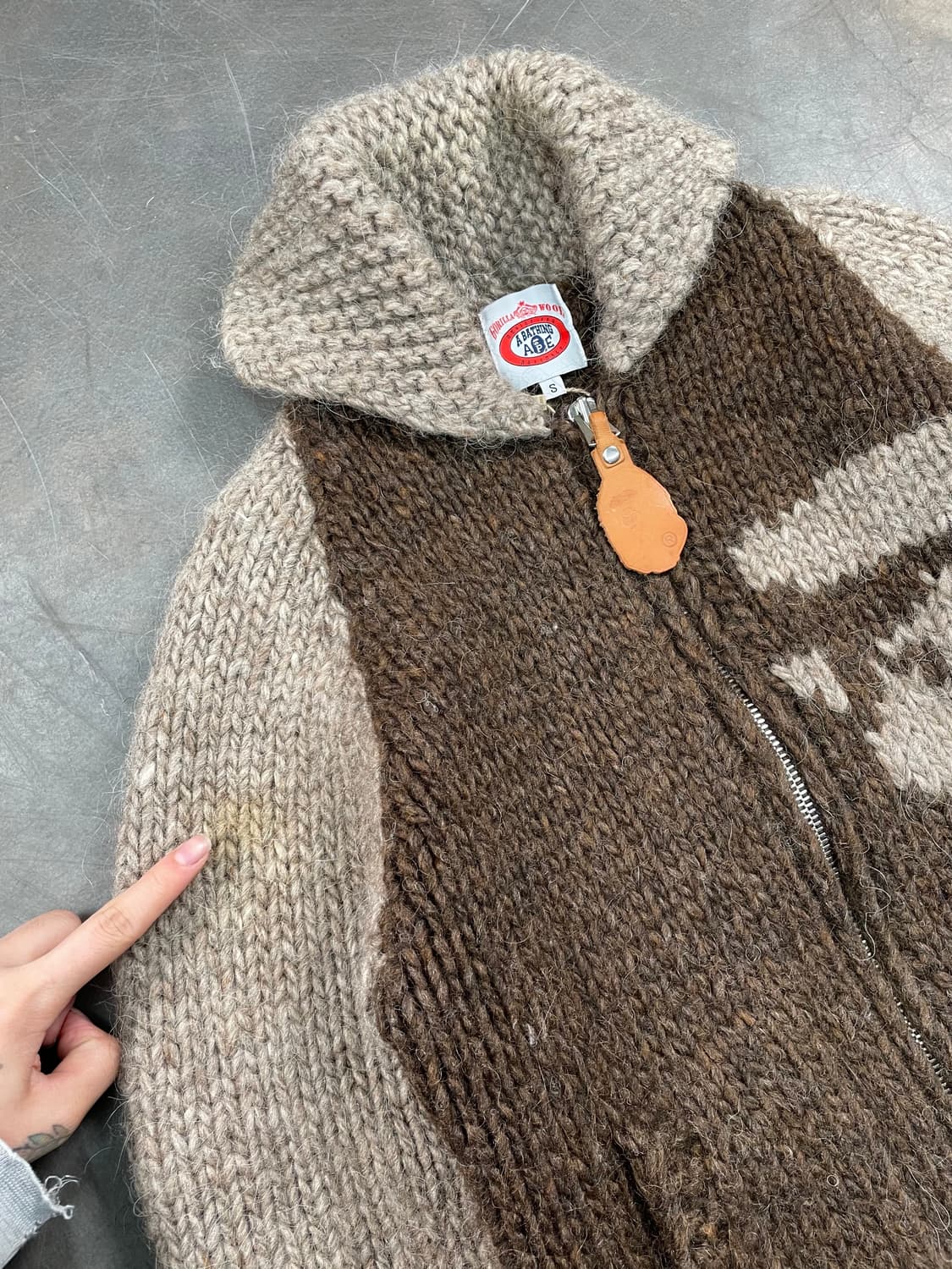 00s 베이프 코위찬 니트집업 상품이미지3