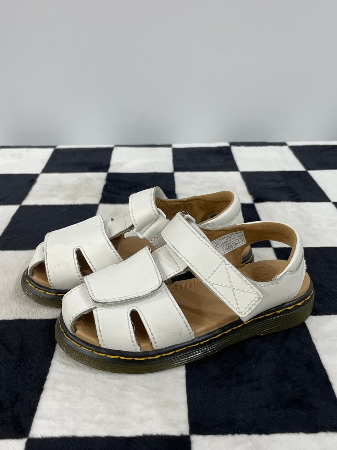 닥터마틴 주니어 모비2 레더 벨크로 샌들 상품이미지3