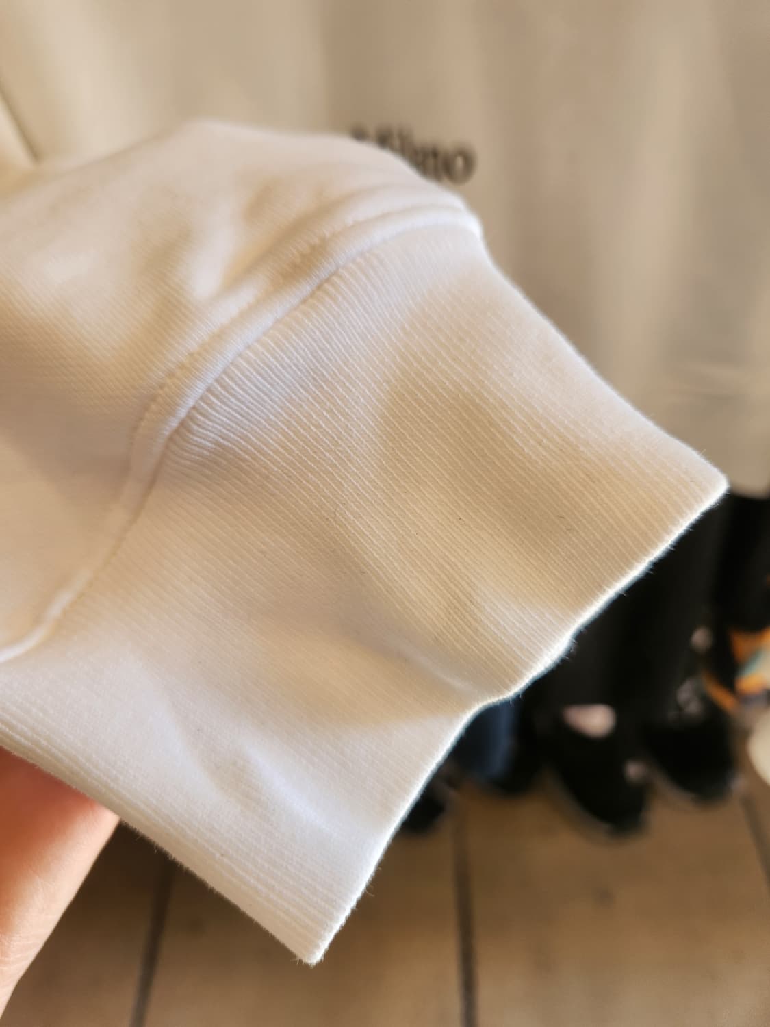 모스키노 꾸뛰르 맨투맨  상품이미지3