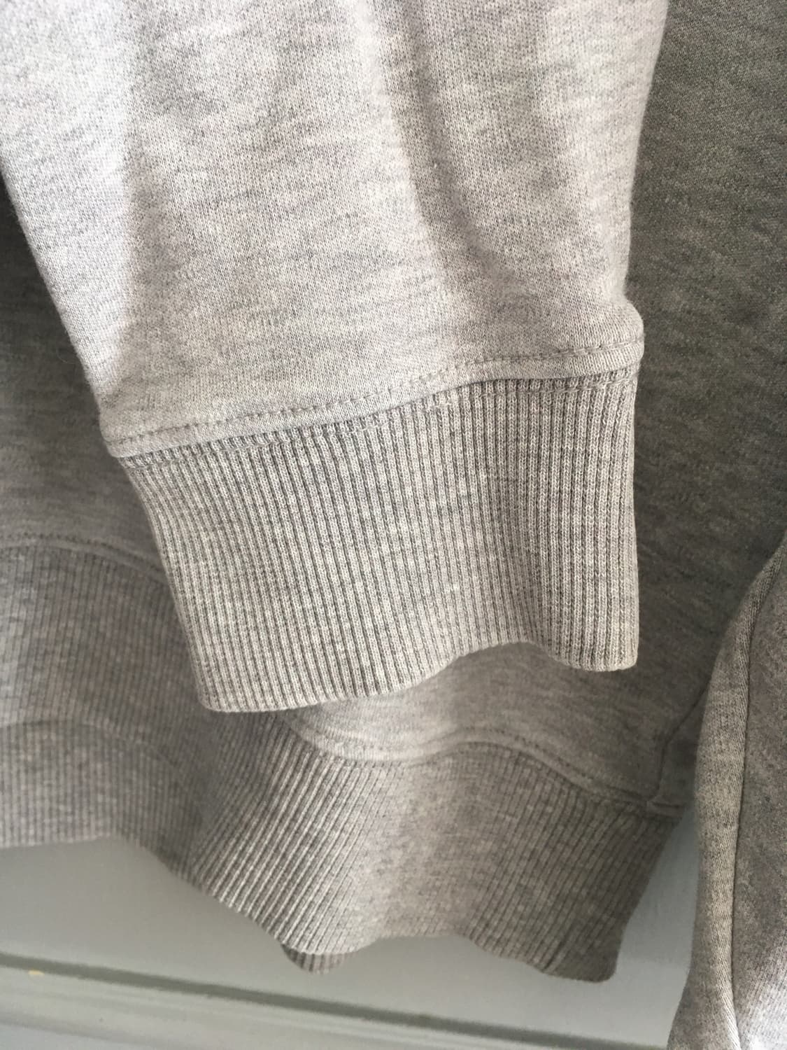 헤지스 라인배색 긴팔티셔츠 100사이즈 상품이미지5