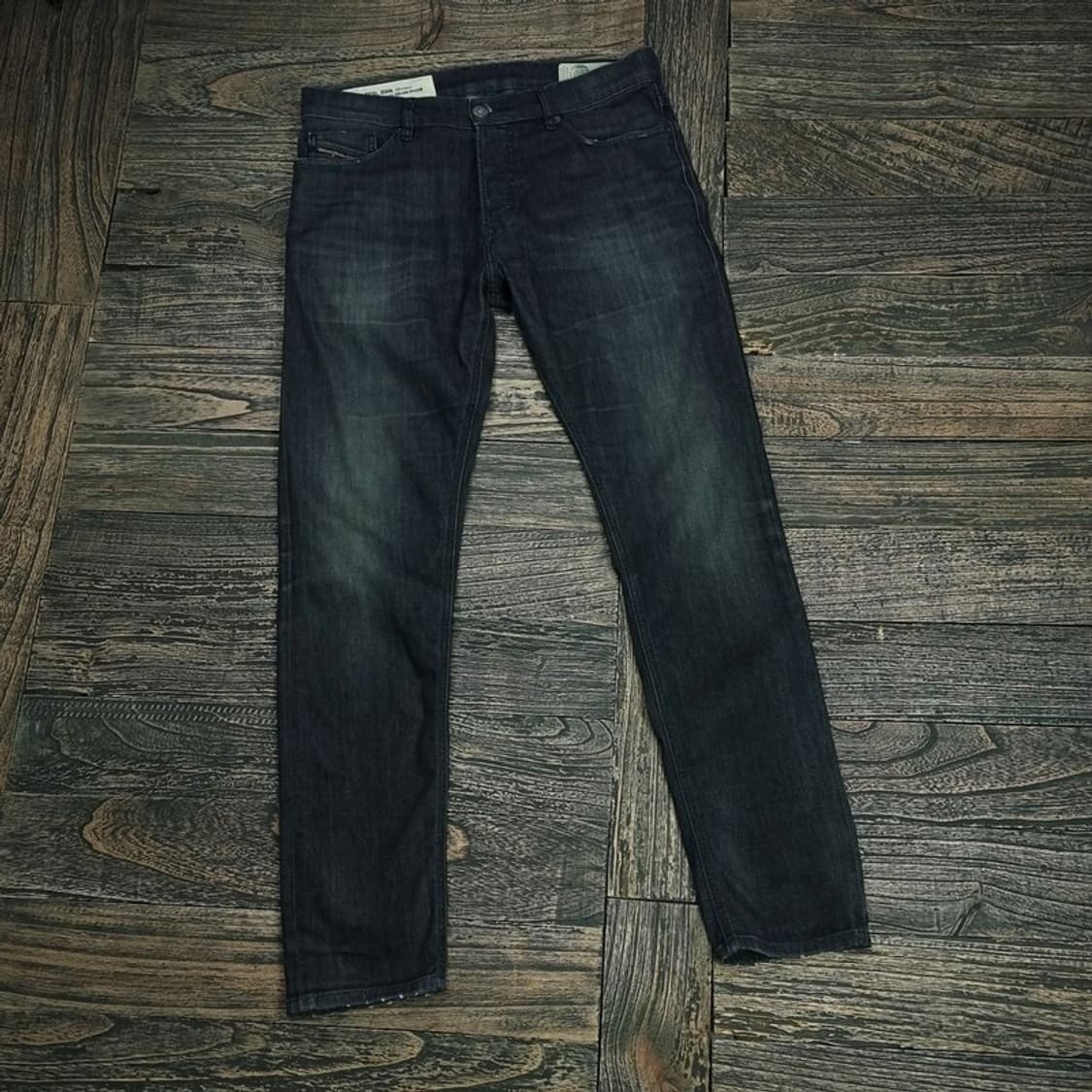 [DIESEL] 디젤 슬림핏 흑청 데님 팬츠 청바지 P01140 상품이미지1