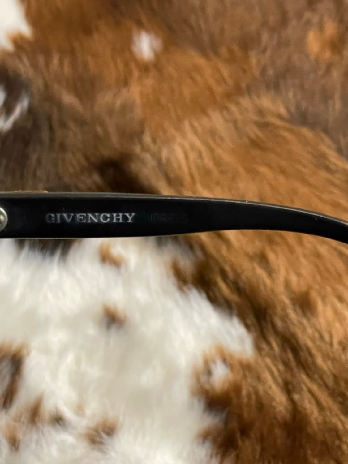 지방시 검정 뿔테 안경 상품이미지3