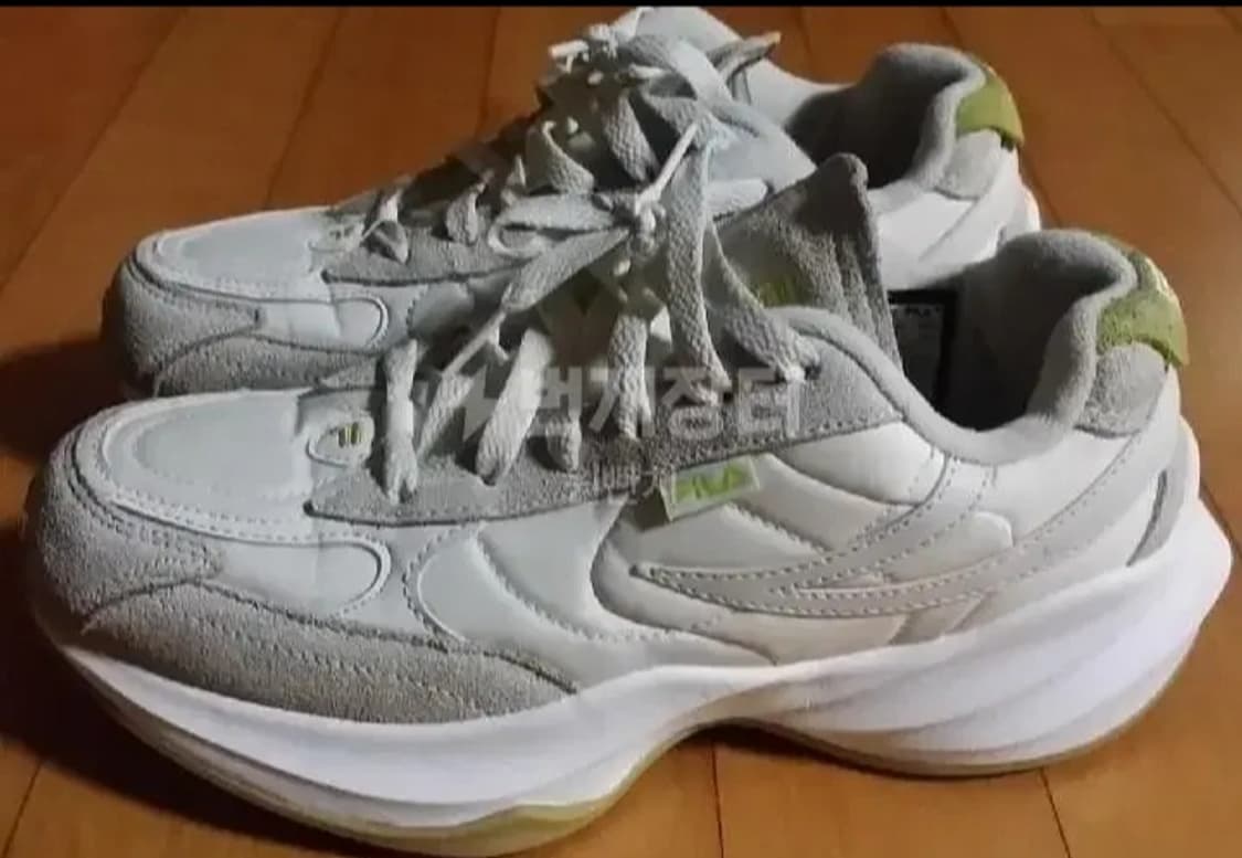 휠라 트라이벌 레이스 240 상품이미지1