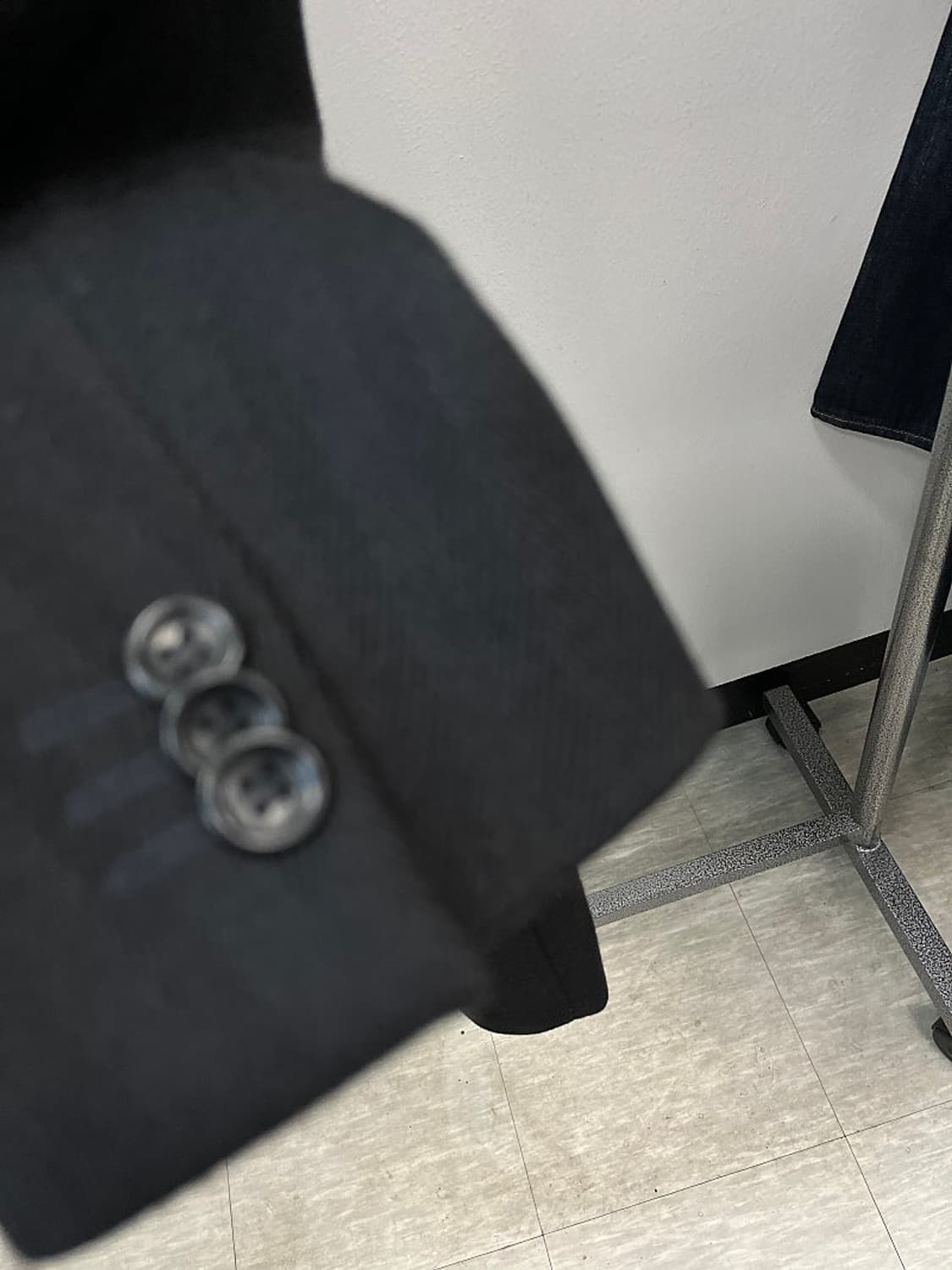 95-100) 알마니꼴레지오니 블랙 헤링본 울코트  상품이미지4