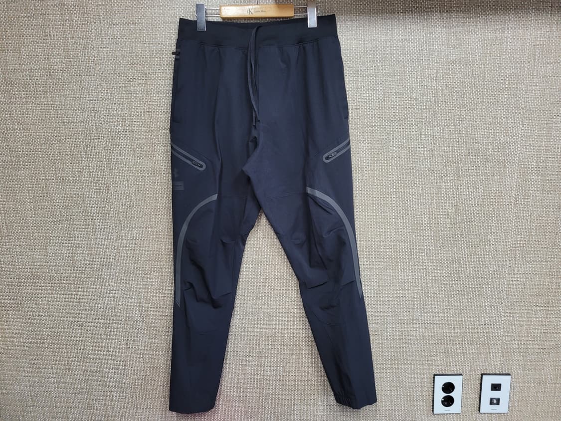 XL 언더아머 기능성 팬츠 아웃도어 트레이닝 바지 상품이미지1