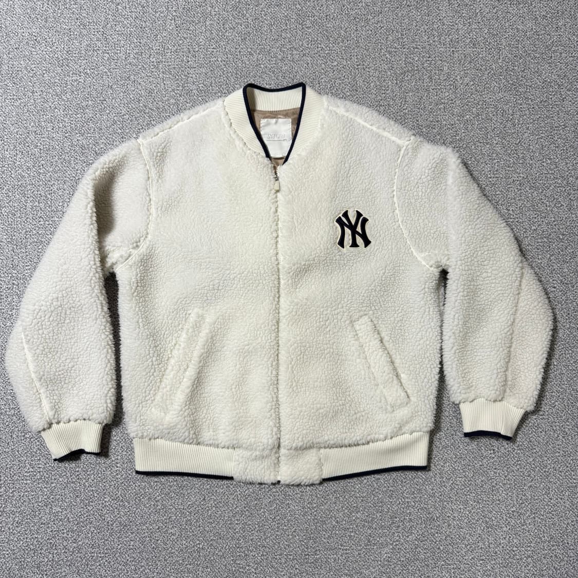 MLB 뉴욕 양키스 후리스 남성용 L 상품이미지1