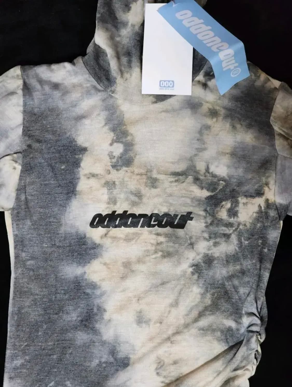 오드원아웃 다이 타이 터틀넥 베이지 새상품 원가이하 상품이미지2