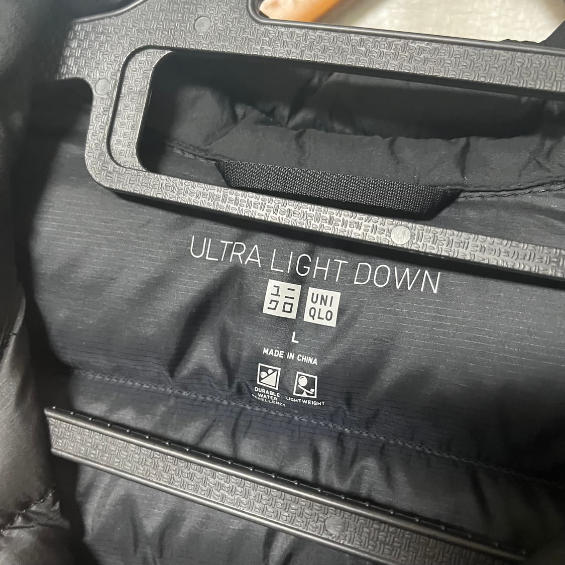 유니클로 울트라라이트다운 경량패딩 상품이미지3