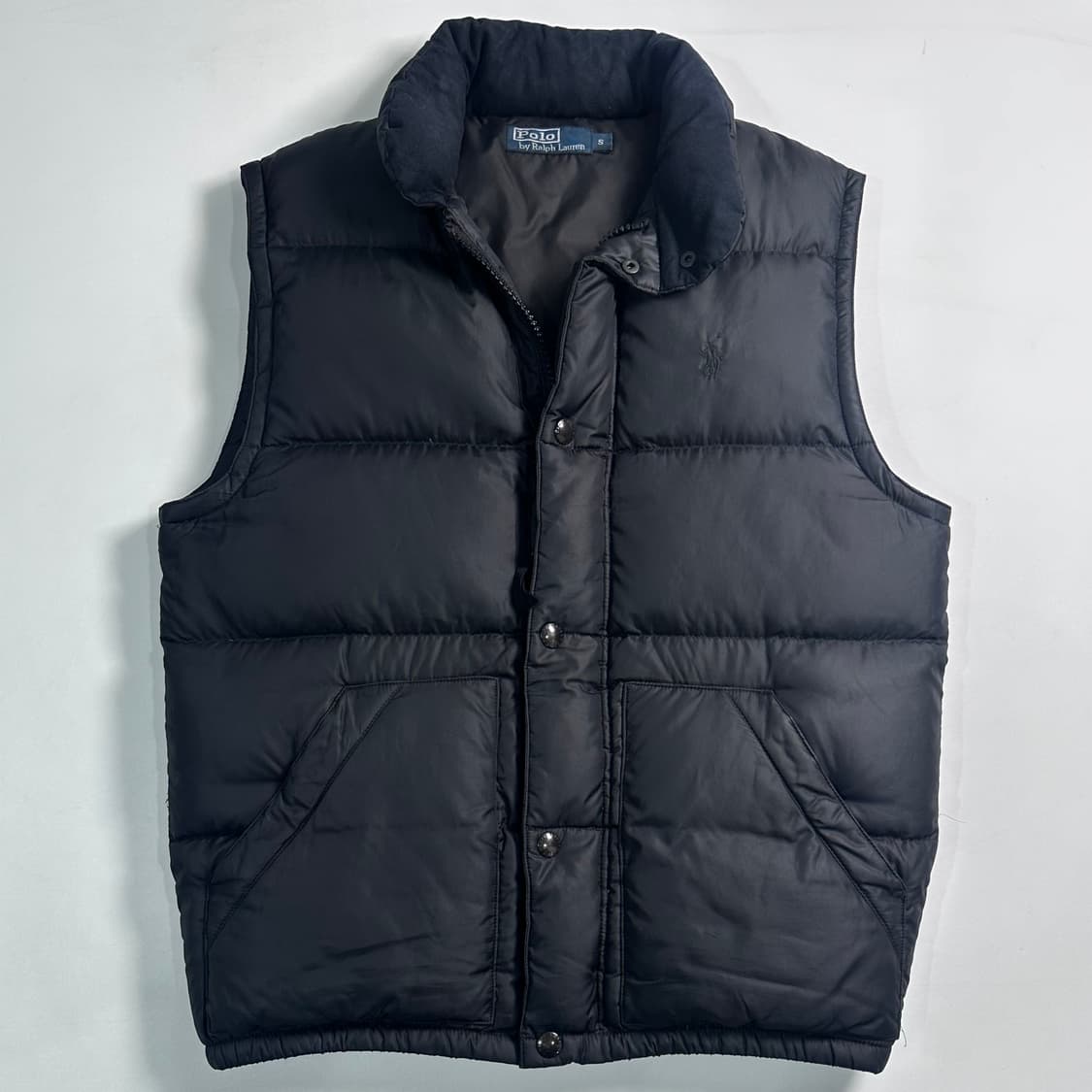 폴로 랄프로렌 블랙 다운 조끼 상품이미지1