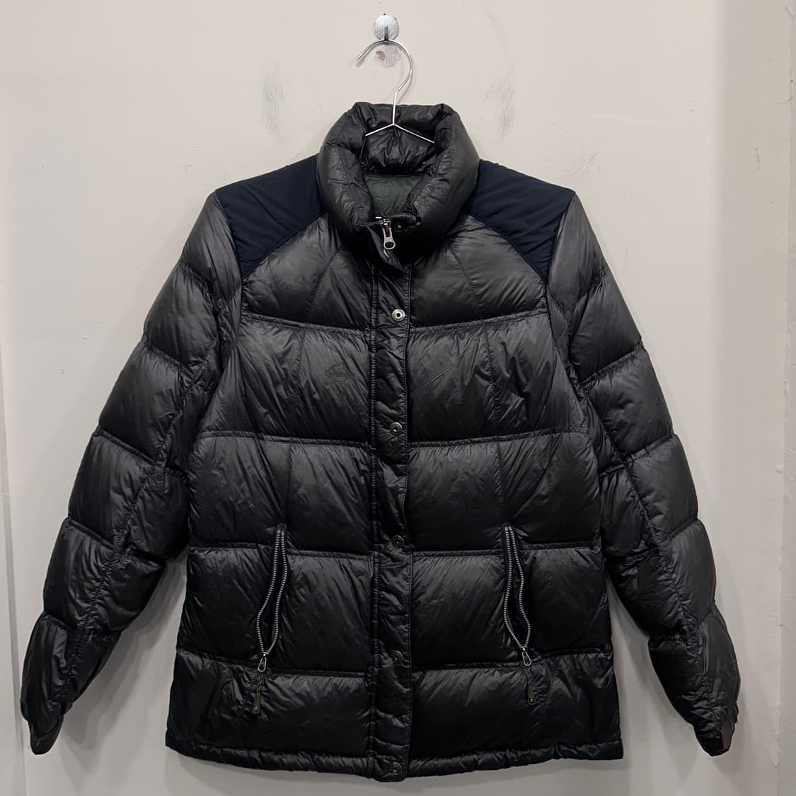 라푸마 구스다운 숄더패치 글로시 패딩 상품이미지2